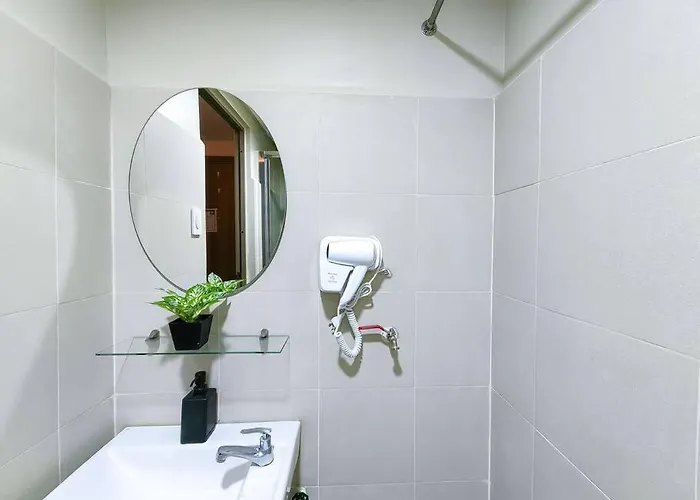 Citispace 1br Condotel At Fame Residences #fm15a Apartment Manila